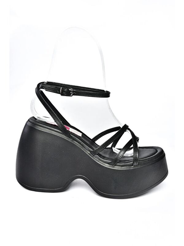 P973000609 Siyah Dolgu Taban Kadın Ayakkabı - Görsel 5