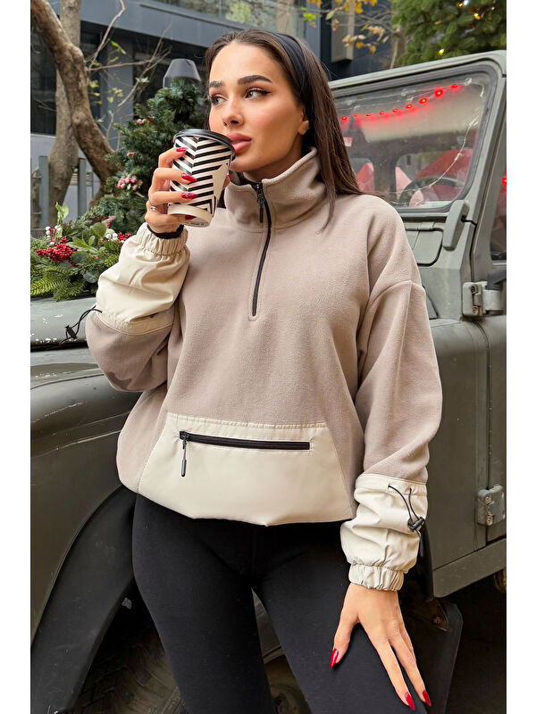 Tommylife Koyu Bej Etek Ucu Büzgülü Yarım Fermuarlı Oversize Kadın Polar Sweatshirt - 97238