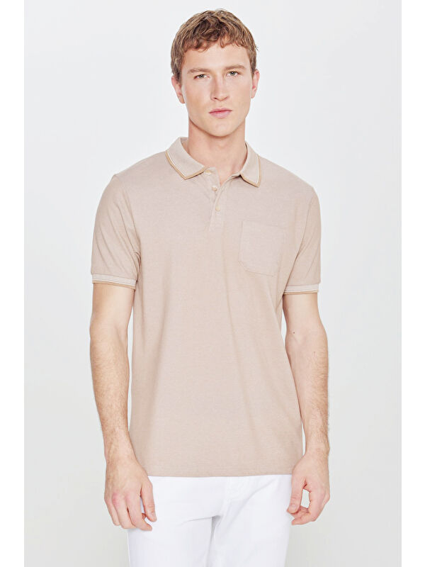 AC&Co / Altınyıldız Classics Erkek Vizon Pamuklu Comfort Fit Rahat Kesim Polo Yaka Cepli Tişört