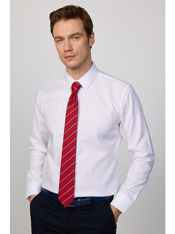 TUDORS Slim Fit Beyaz Non-Iron %100 Pamuk Ekoteks Belgeli Ütü Gerektirmez Gömlek
