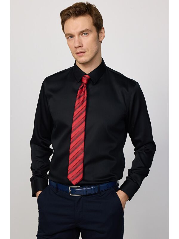 TUDORS Slim Fit Siyah Non-Iron %100 Pamuk Ekoteks Belgeli Ütü Gerektirmez Gömlek
