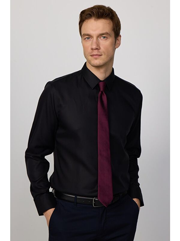 TUDORS Slim Fit Siyah Non-Iron %100 Pamuk Ekoteks Belgeli Ütü Gerektirmez Gömlek