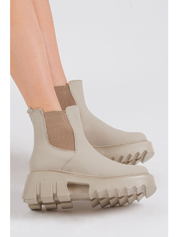 Kadın Krem Cilt Rahat Kalıp Kalın Taban Lastikli Bot - Görsel 3