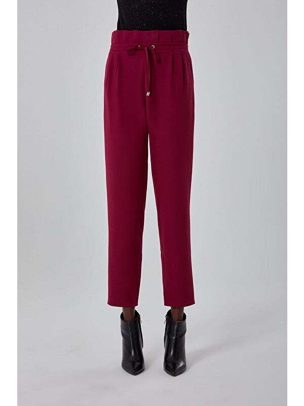 Mizalle Beli Pileli Mor Pantolon