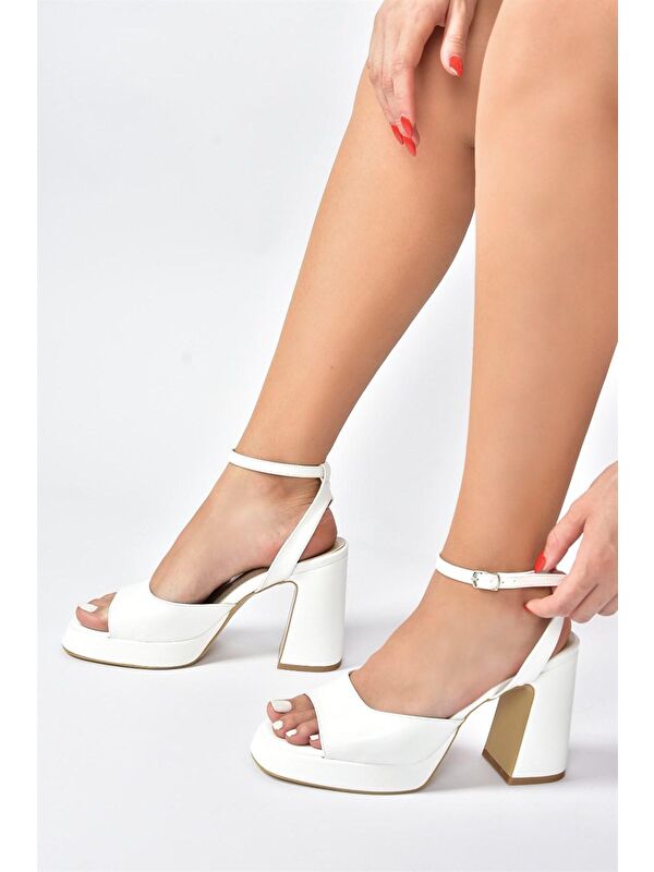Beyaz Kalın Platform Topuklu Kadın Ayakkabı M570345609 - Görsel 4