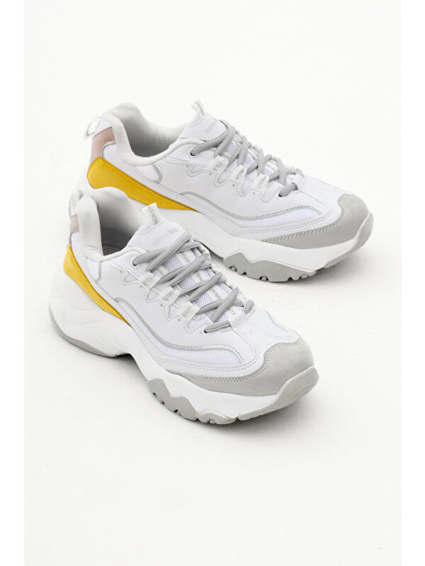 Kadın Beyaz Sarı Rahat Kalıp Yüksek Taban Bağcıklı Spor Ayakkabı - Görsel 4