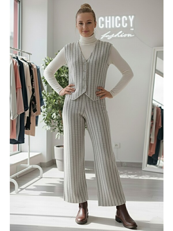 Chiccy Bej V Yaka Kolsuz Çizgili Lastikli Bel Casual Oversize Triko Yelek Pantolon Takım 55-110 55-55
