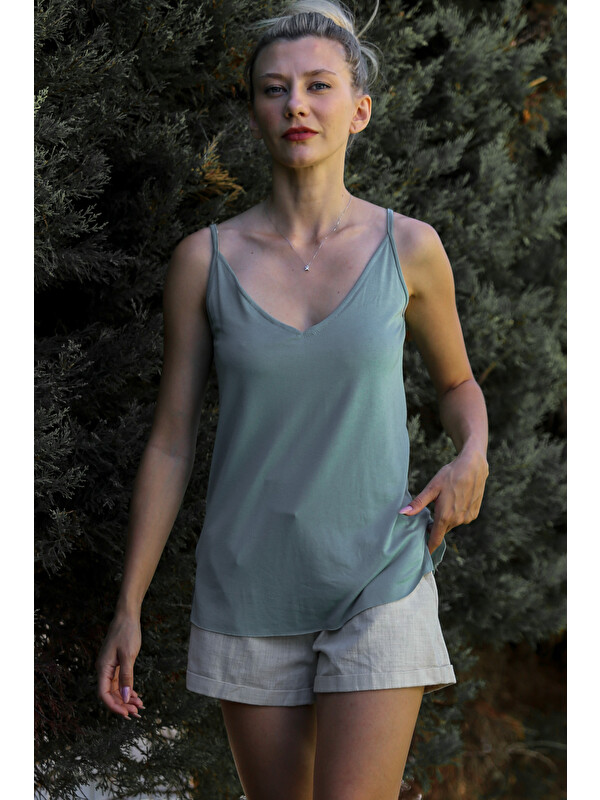 Chiccy Haki V Yaka Askılı Yarım Astarlı Yırtmaçlı Örme Basic Casual Bluz