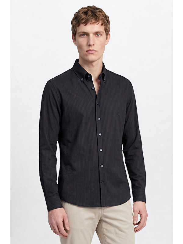 Altınyıldız Classics Erkek Lacivert Tailored Slim Fit Dar Kesim Düğmeli Yaka Gofre Desenli Travel Gömlek