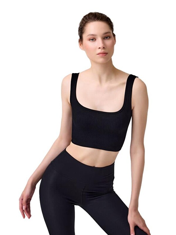 Cottonhill Premium - Kadın Siyah Seamless Orta Boy Kare Yaka Crop Top Büstiyer