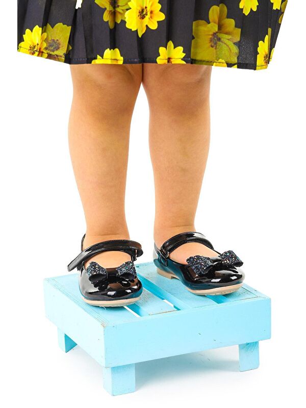 Cırtlı Fiyonklu Kız Çocuk Babet Ayakkabı Ege 200 Rugan - Görsel 5