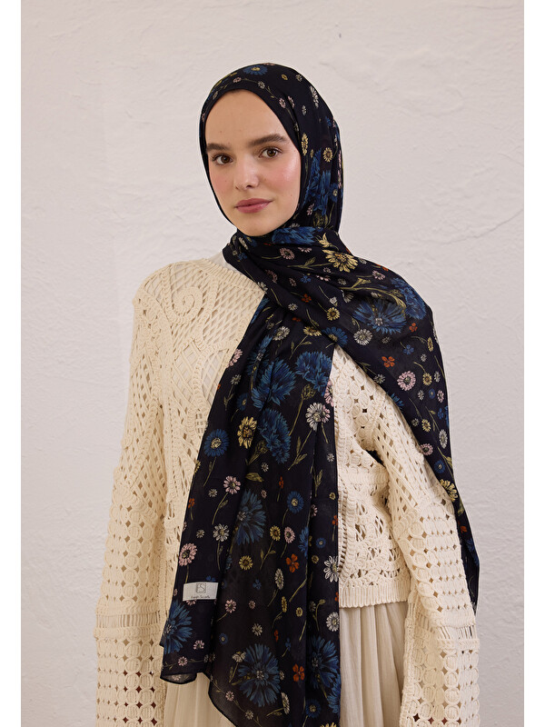 Fresh Scarfs Bloomıng Dahlıa Desen Rami Şal Siyah