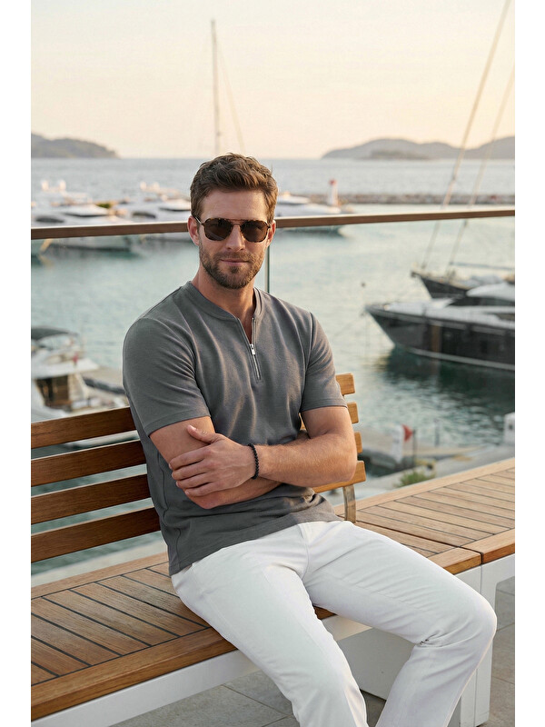 Buratti Pamuklu Regular Fit Yarım Fermuarlı Erkek Tişört 5902653