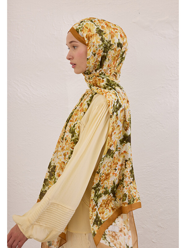 Fresh Scarfs Cherry Blossom Desen Rami Şal Işığı