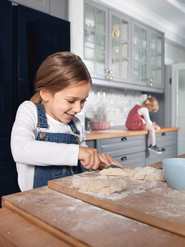 LCW Kids Bisiklet Yaka Basic Uzun Kollu Kız Çocuk Tişört