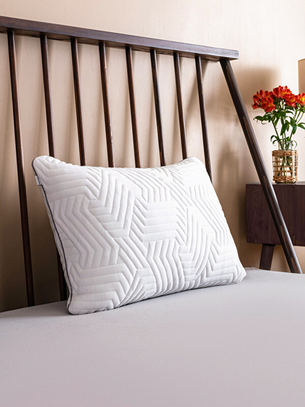 LCW HOME Boyun Destekli Visco Yastık 50x70 cm