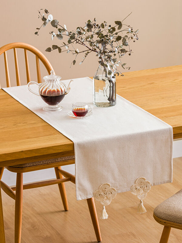 LCW HOME Dantelli Püsküllü Runner 45x150 cm