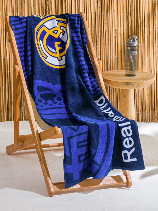 LCW HOME Real Madrid Baskılı Erkek Çocuk Plaj Havlusu
