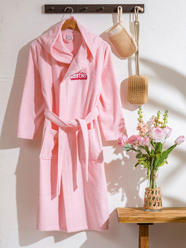 LCW HOME Barbie Nakışlı Kadın Bornoz 