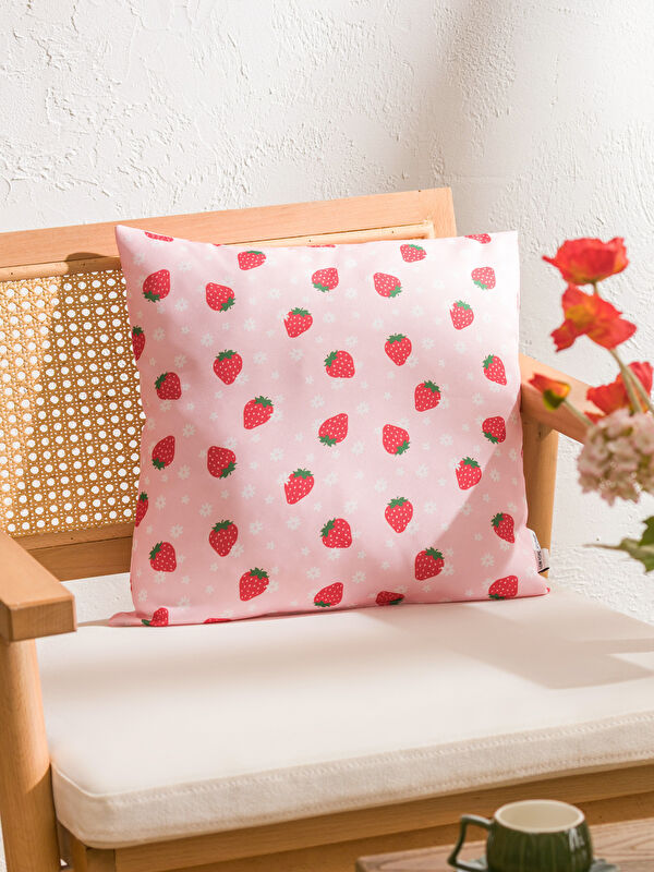LCW HOME Çilek Desenli Kırlent 45x45 cm