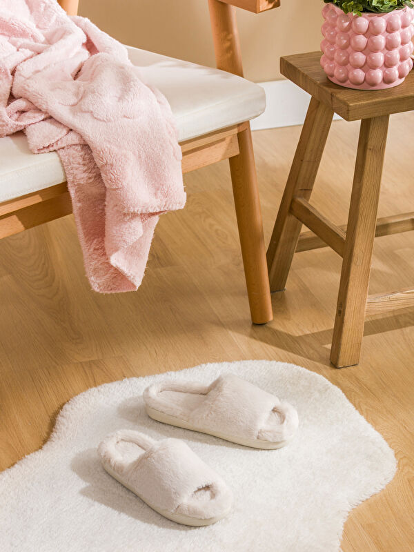 LCW STEPS Single Band Women's Plush House Slippers