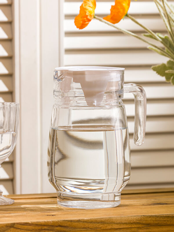 LCW HOME Glass Carafe with Lid 1300 ml