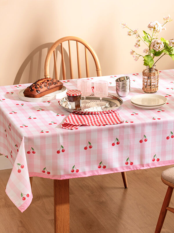 LCW HOME Kiraz Baskılı Masa Örtüsü 140x180 cm