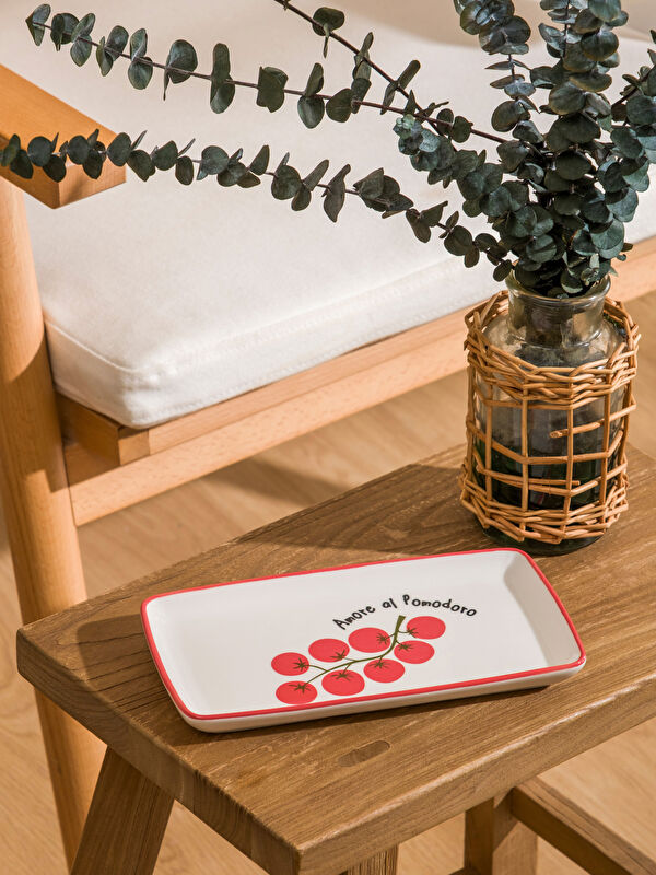 LCW HOME Domates Baskılı Dikdörtgen Porselen Tabak 22 cm