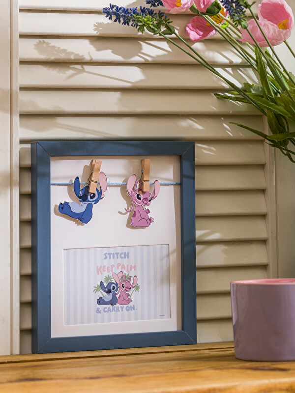 LCW HOME Lilo ve Stitch Figürlü Ahşap Çerçeve