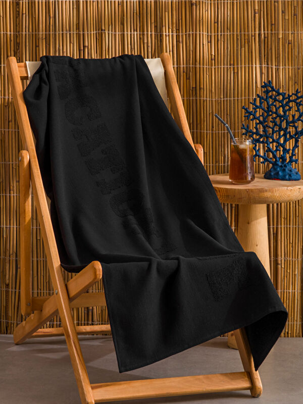 LC WAIKIKI Pamuklu Erkek Plaj Havlusu 70x150 cm