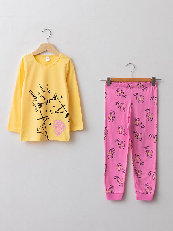 LCW Kids Crew Neck Printed Long Sleeve Girls' Pyjama Set