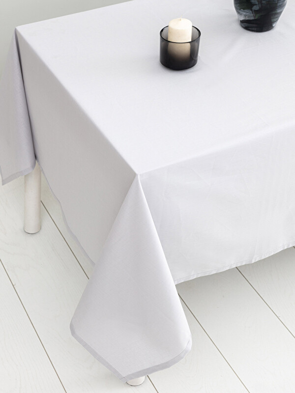 LCW HOME مفرش ترابيزة بمظهر كتان قطني عادي مقاس 150x320 سم