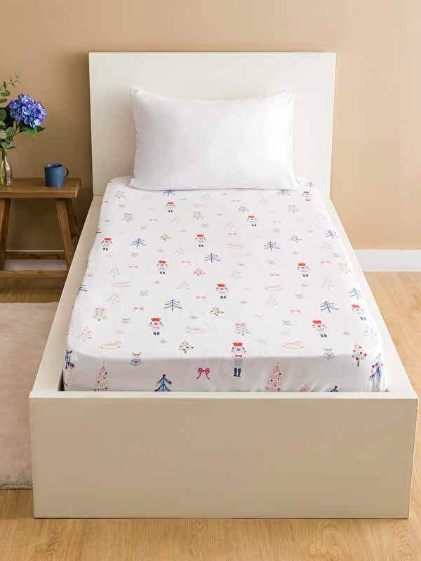 LCW HOME Yılbaşı Temalı Tek Kişilik Lastikli Çarşaf 100x200 cm