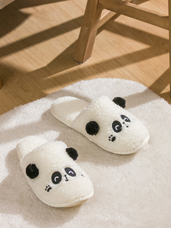 LCW STEPS Panda Figürlü Pelüş Kadın Ev Terliği