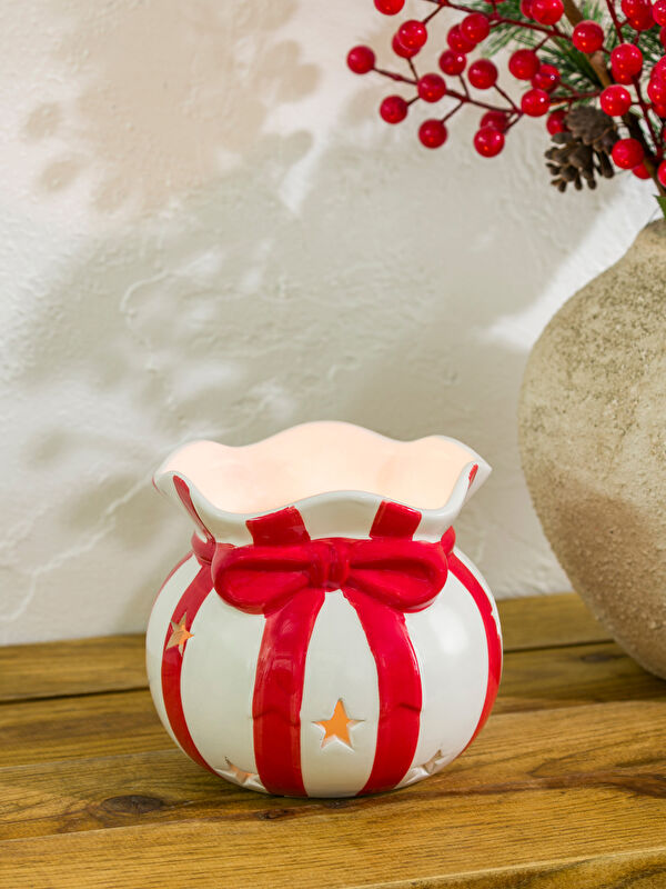 LCW HOME New Year Themed Ceramic Candle Holder 13 cm