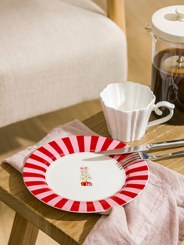 LCW HOME New Year Themed Porcelain Cake Plate 19 cm