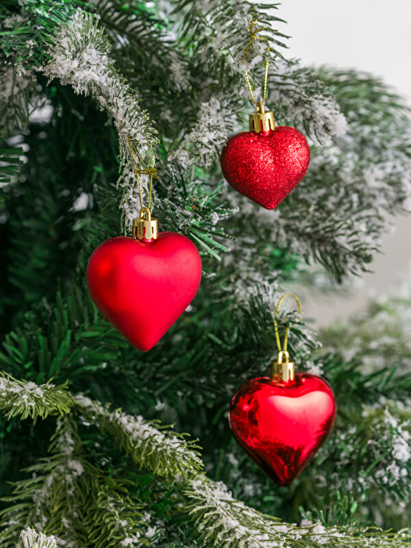 LCW HOME Heart Figured New Year Tree Ornament 12 Pack