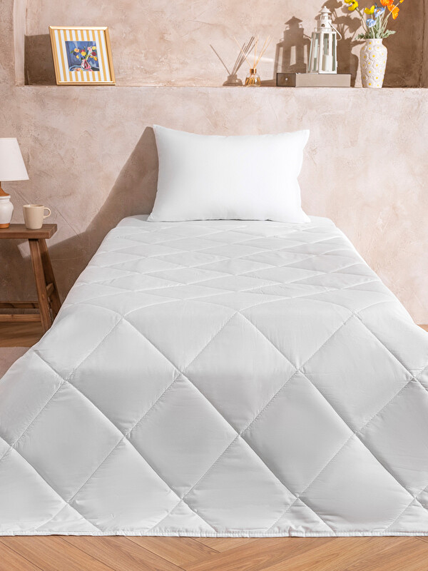 LCW HOME Kapitone Desenli Tek Kişilik Yorgan 155x215 cm