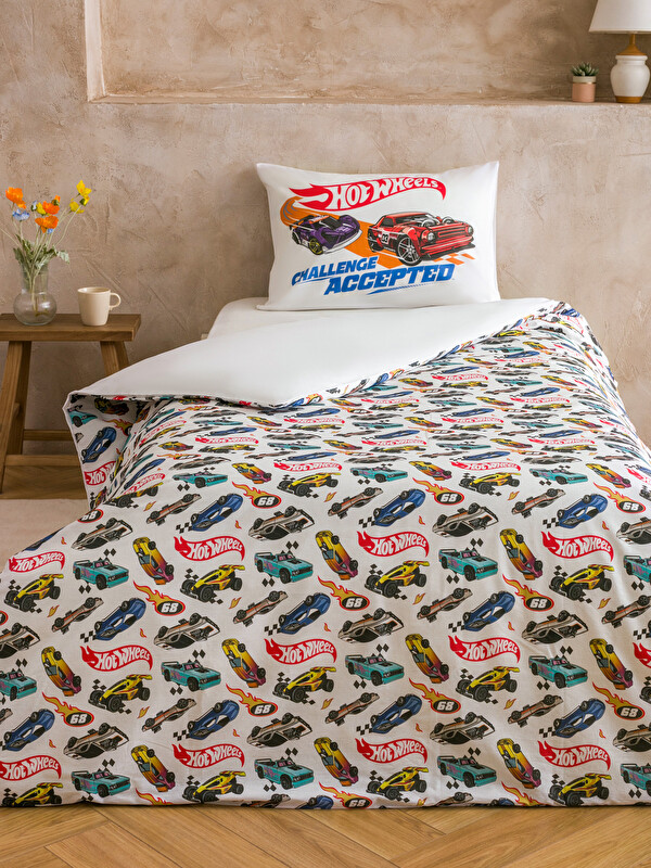 LCW HOME Hot Wheels Baskılı Çocuk Nevresim Seti