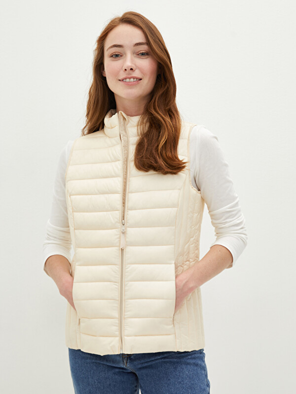 LCWAIKIKI Classic Women's Vest and Bag With Stand Collar Zipper Closure Sleeveless