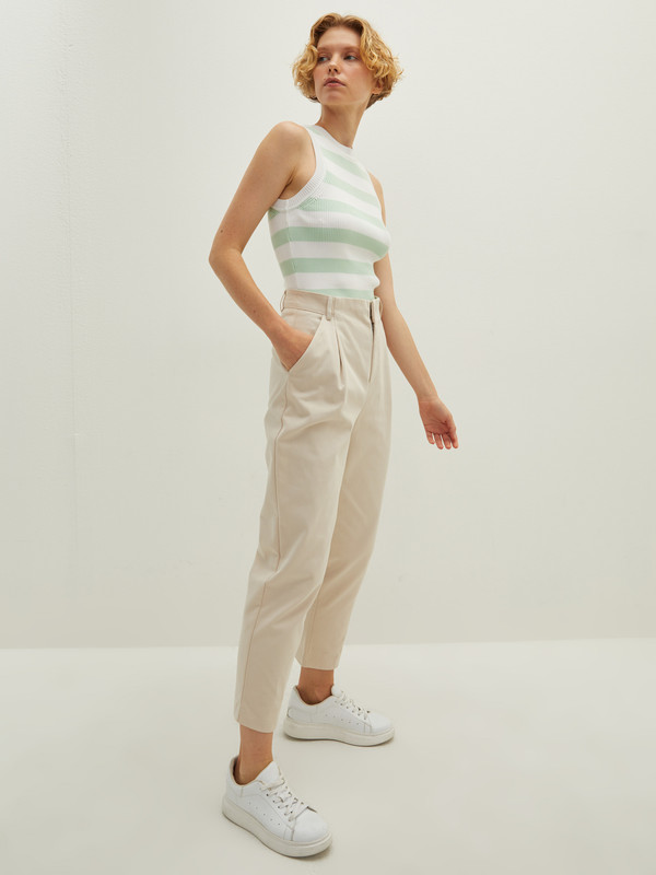 LCW Vision Pantaloni din Bumbac cu Detalii la Buzunar, Croială Dreaptă, Talie Înaltă, Standard Fit pentru Femei