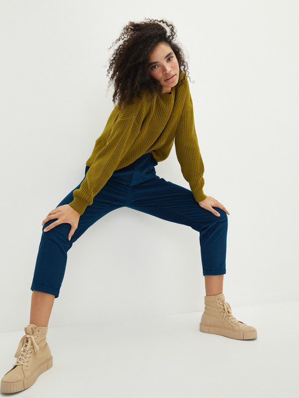 LCW Vision Comfortable Fit Pocket Detailed Corduroy Women's Trousers