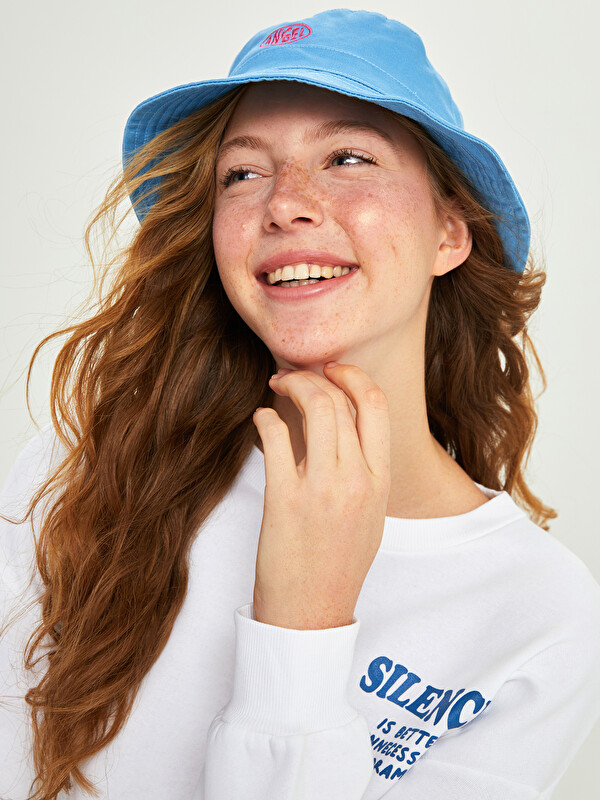 LCW ACCESSORIES Letter Embroidered Womens Bucket Hat