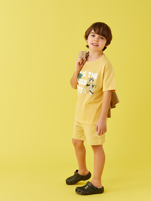 LCW Kids شورت للأولاد مطبوع بخصر مرن