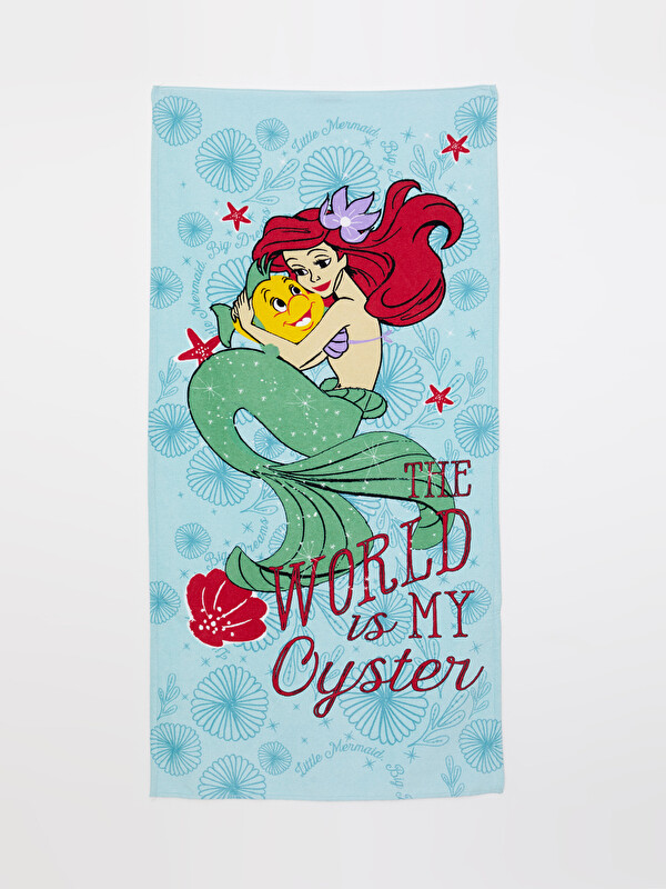 LCW ACCESSORIES Princess Licensed Girl Velvet Beach Towel