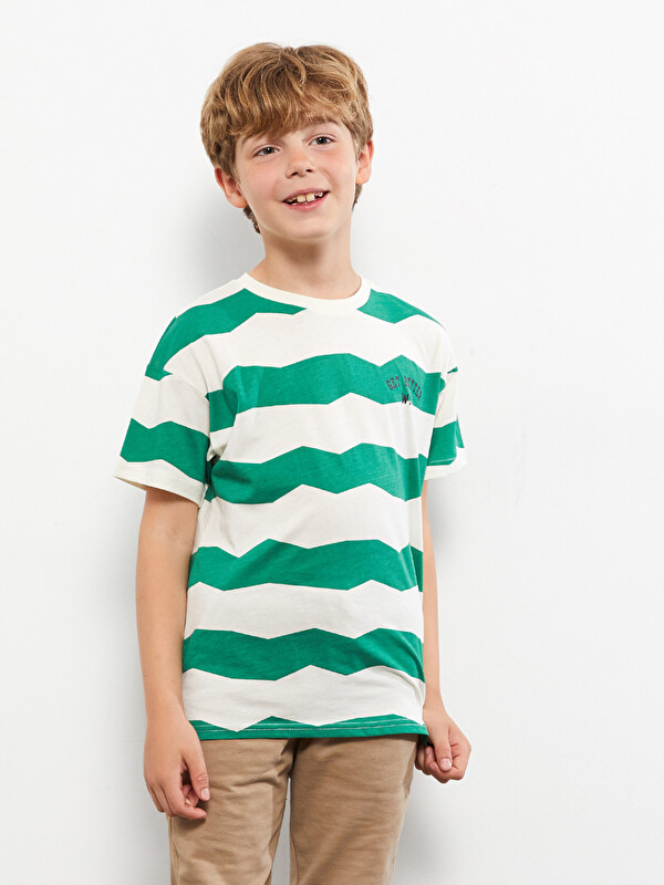 LCW Kids Κοντομάνικο Ριγέ T-Shirt Αγόρι με Στρογγυλή Λαιμόκοψη από Βαμβάκι