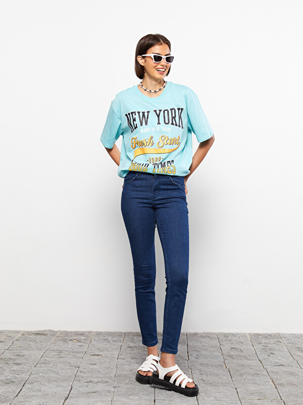 LCW ECO Jean Mercure à Taille Normale, Coupe Moulante, Détails Poches Droites pour Femmes Rodeo