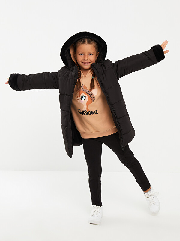 LCW Kids Базовое пальто с капюшоном для девочек