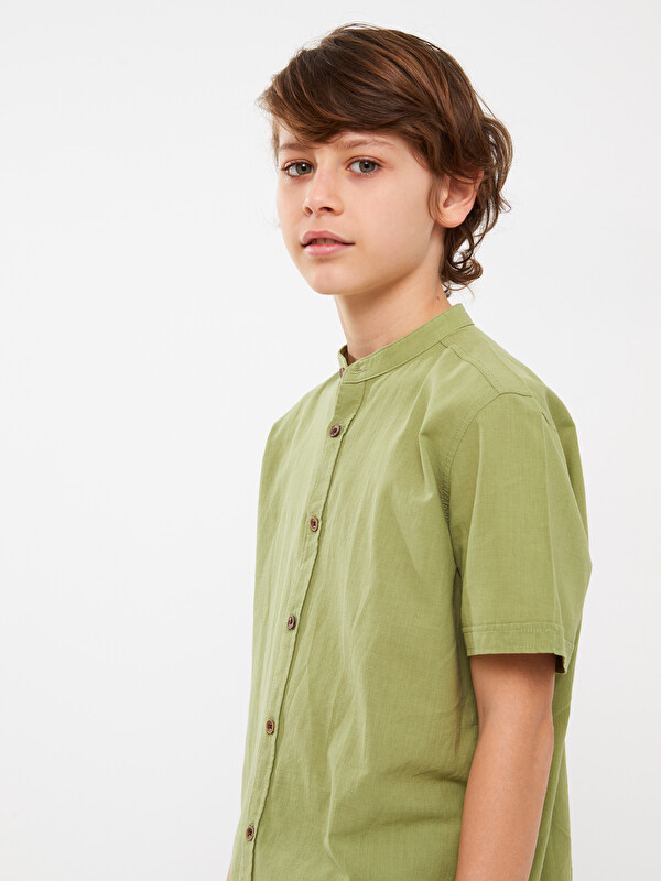 LCW Kids Hakim Yaka Basic Kısa Kollu Erkek Çocuk Gömlek