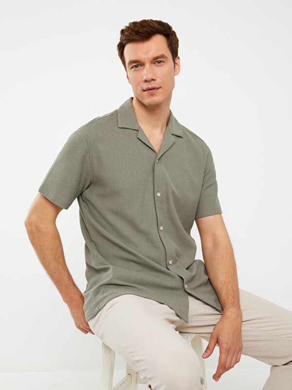 LCW Vision Chemise à Manches Courtes Coupe Régulière pour Hommes